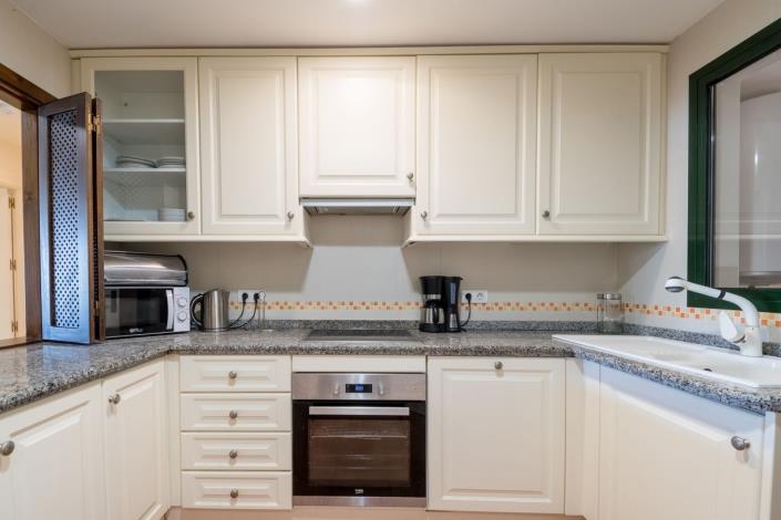 Image No.6-Appartement de 2 chambres à vendre à Estepona