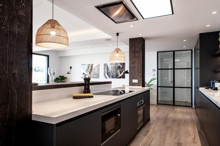 Image No.30-4 Bed Penthouse for sale