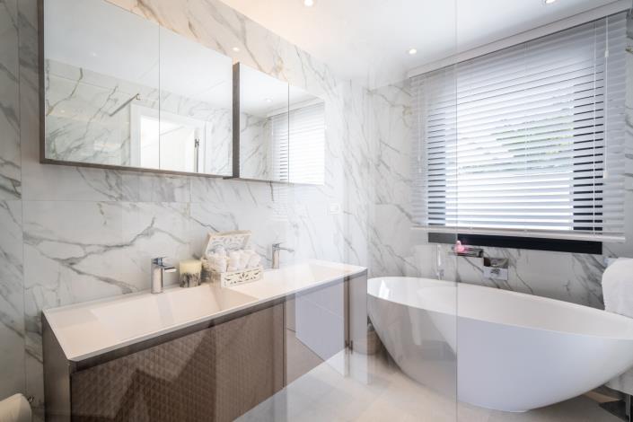 Image No.8-2 Bed Villa for sale