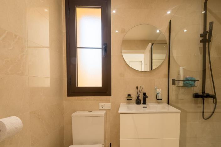 Image No.11-2 Bed Apartment for sale