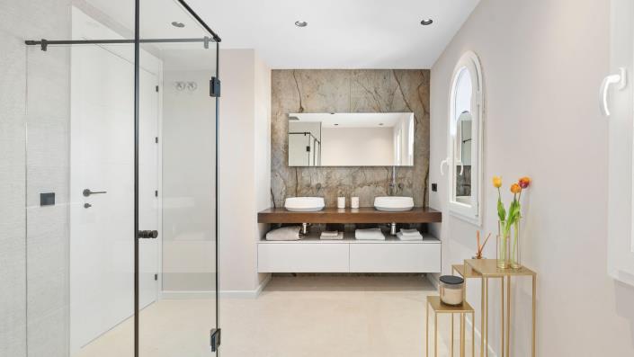 Image No.17-3 Bed Duplex for sale