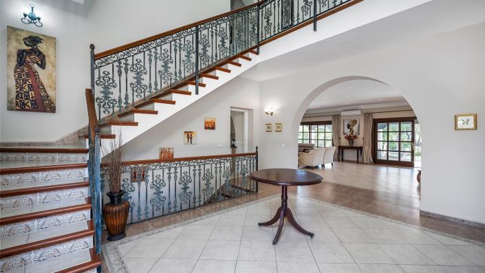 Image No.13-Villa de 9 chambres à vendre à Estepona