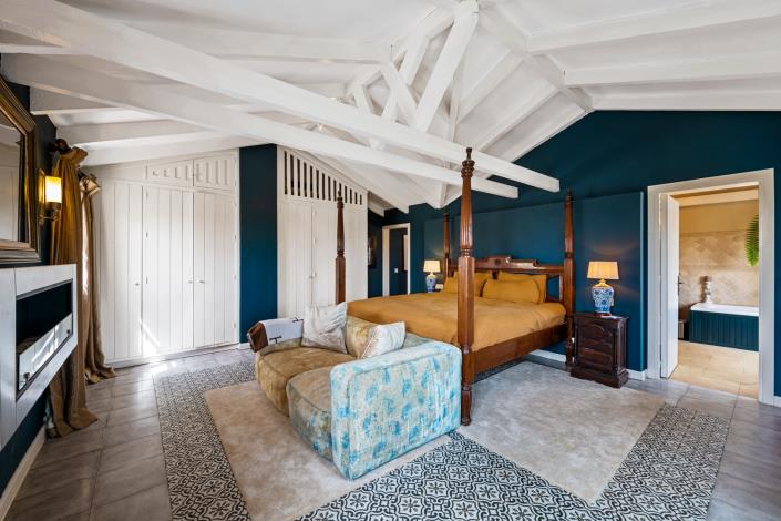 Image No.22-7 Bed Villa for sale