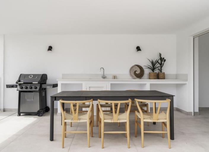 Image No.4-4 Bed Townhouse for sale