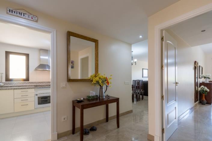 Image No.12-2 Bed Apartment for sale