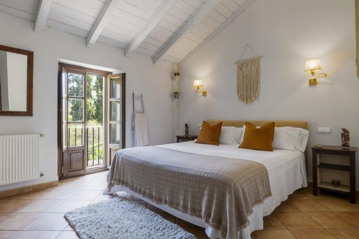 Image No.10-Maison / Villa de 9 chambres à vendre à Cortes de la Frontera