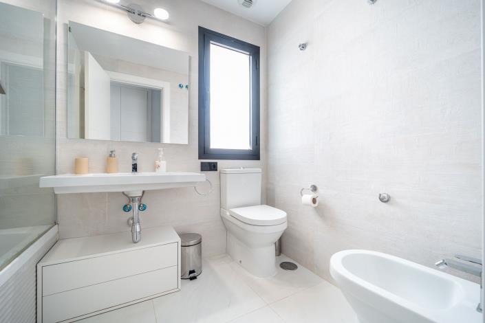 Image No.11-Appartement de 2 chambres à vendre à Estepona