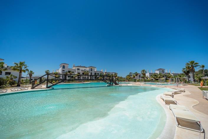 Image No.8-Appartement de 2 chambres à vendre à Estepona