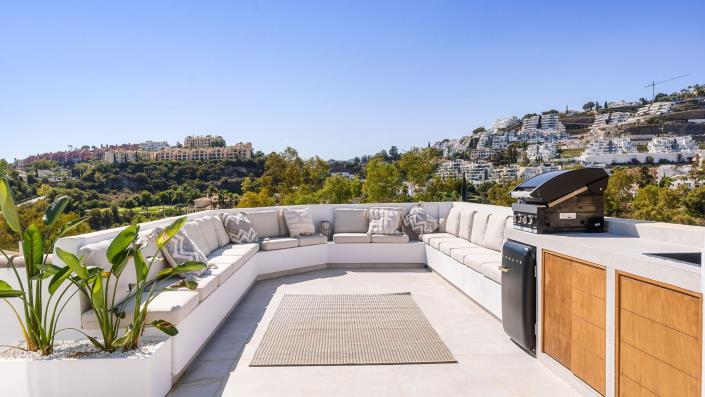 Image No.11-3 Bed Townhouse for sale