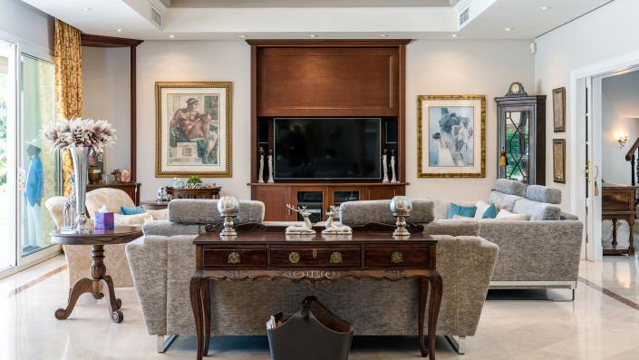 Image No.25-8 Bed Villa for sale