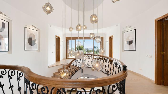 Image No.17-6 Bed Villa for sale