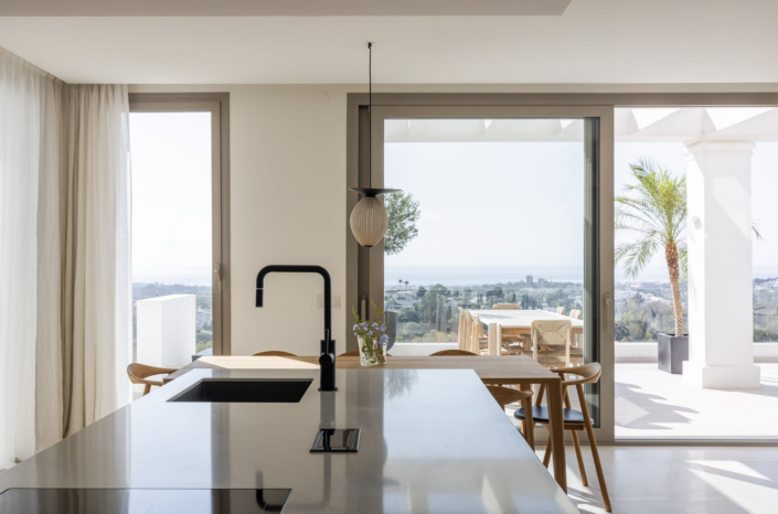 Image No.3-3 Bed Apartment for sale