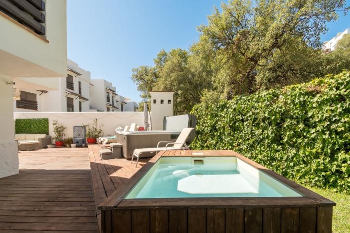 Image No.13-2 Bed Apartment for sale