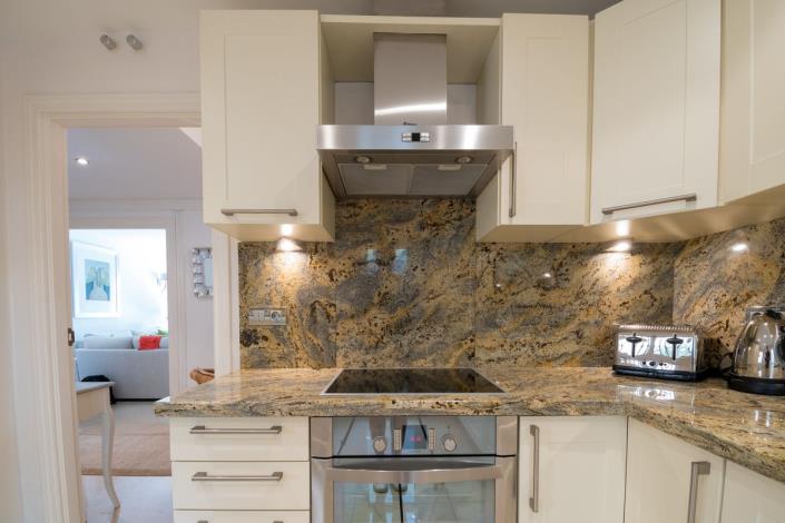 Image No.13-3 Bed Townhouse for sale