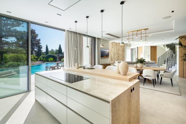 Image No.11-Villa de 5 chambres à vendre à Nueva Andalucia