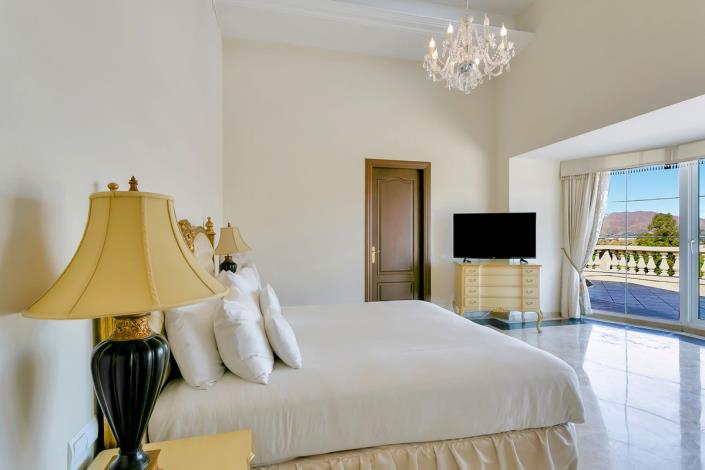 Image No.14-6 Bed Villa for sale