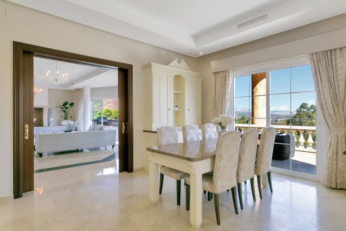 Image No.37-6 Bed Villa for sale