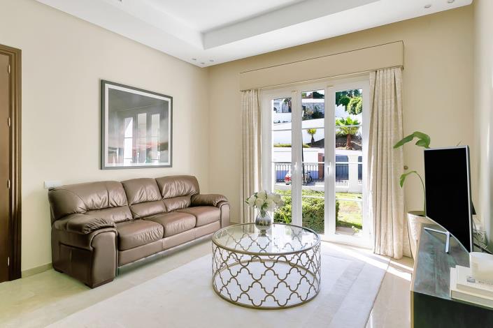 Image No.40-6 Bed Villa for sale