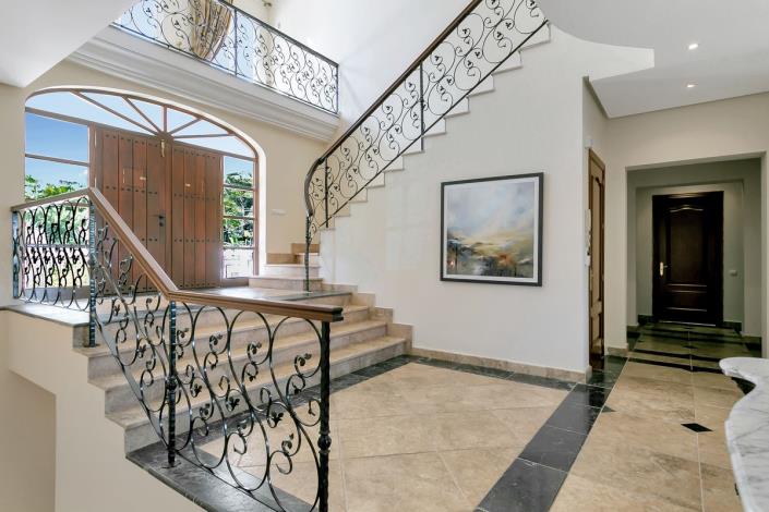 Image No.42-6 Bed Villa for sale