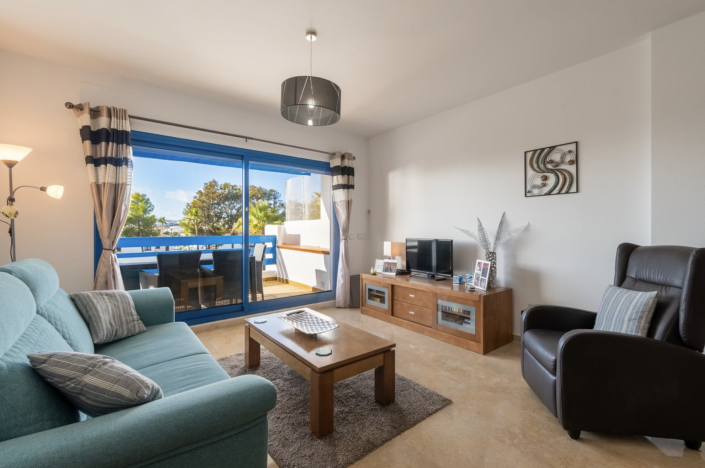 Image No.8-2 Bed Apartment for sale