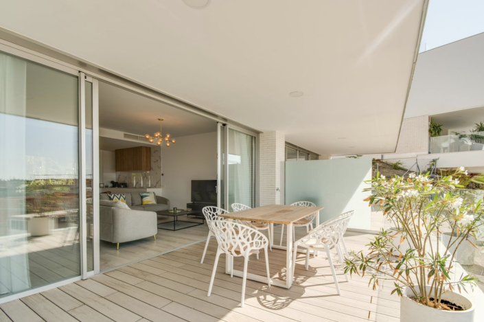 Image No.12-3 Bed Townhouse for sale