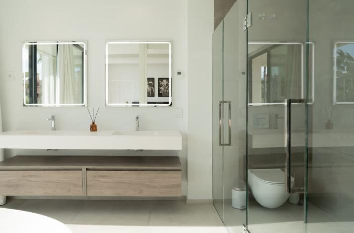 Image No.18-Villa de 4 chambres à vendre à Estepona