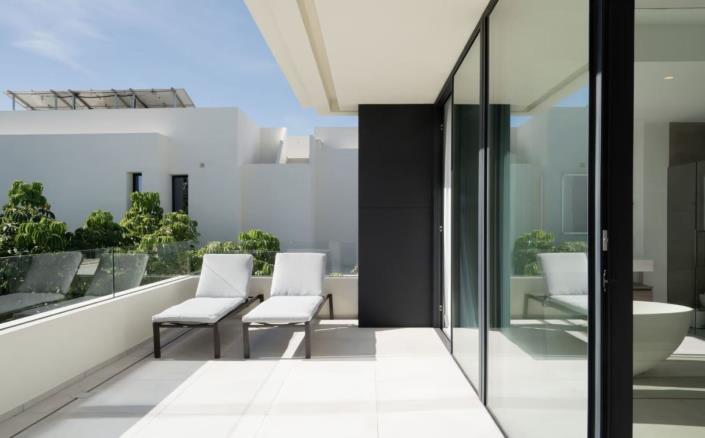 Image No.21-Villa de 4 chambres à vendre à Estepona