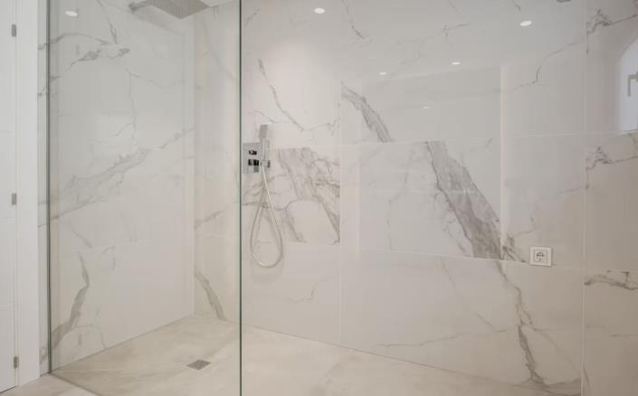 Image No.26-5 Bed House/Villa for sale