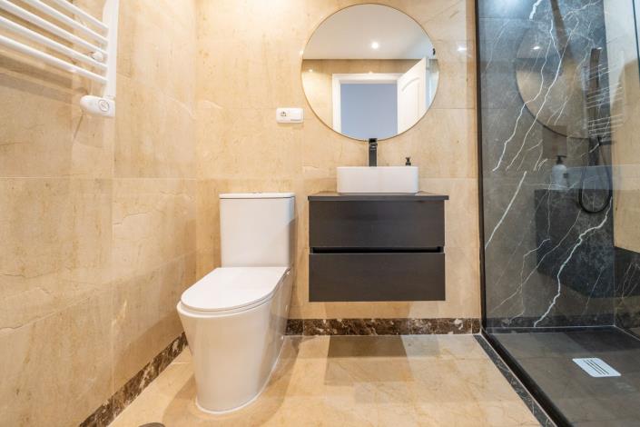 Image No.10-2 Bed Apartment for sale