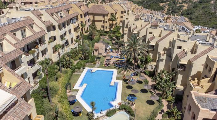 Image No.23-2 Bed Apartment for sale