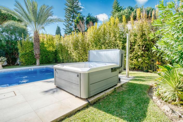 Image No.11-4 Bed Villa for sale