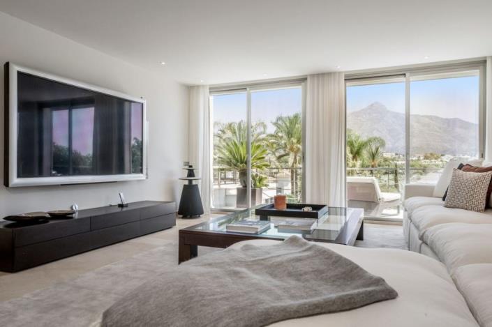 Image No.6-Villa de 7 chambres à vendre à Nueva Andalucia