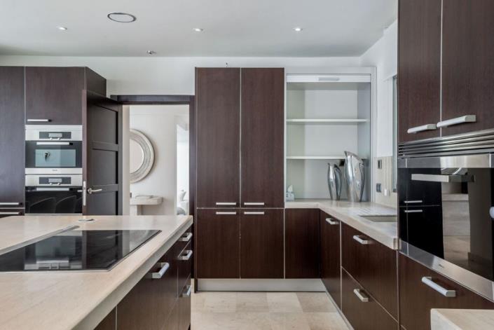 Image No.10-Villa de 7 chambres à vendre à Nueva Andalucia