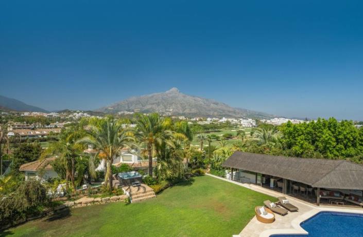 Image No.32-Villa de 7 chambres à vendre à Nueva Andalucia