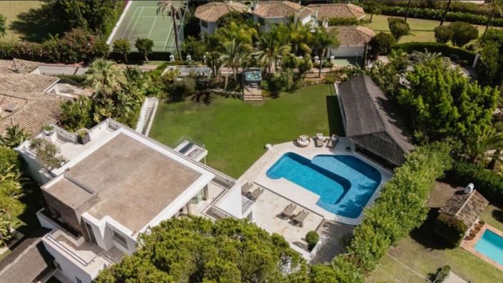 Image No.35-Villa de 7 chambres à vendre à Nueva Andalucia