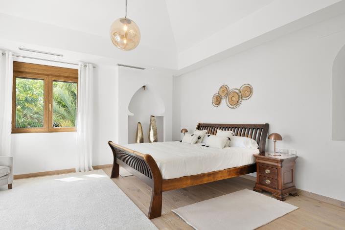 Image No.24-6 Bed Villa for sale