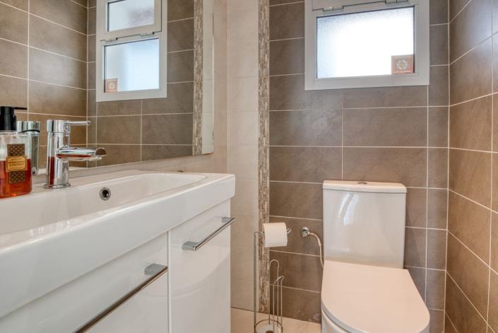 Image No.27-5 Bed Villa for sale