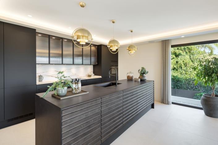 Image No.17-5 Bed Villa for sale