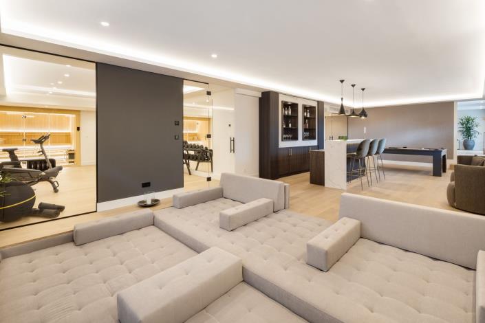 Image No.28-5 Bed Villa for sale