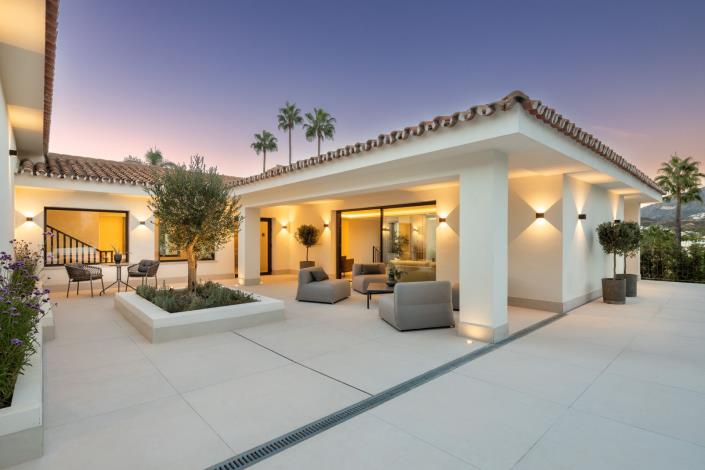 Image No.35-5 Bed Villa for sale