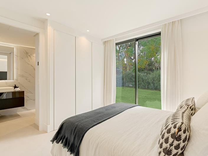 Image No.26-5 Bed Villa for sale