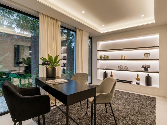 Image No.45-5 Bed Villa for sale