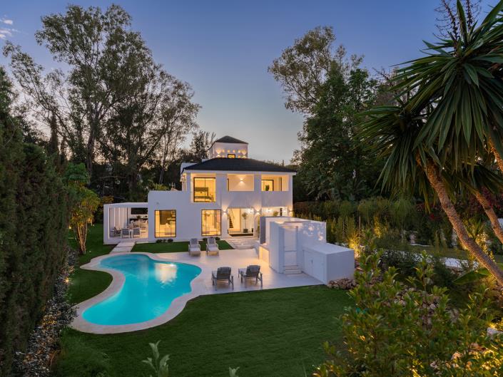 Image No.54-5 Bed Villa for sale