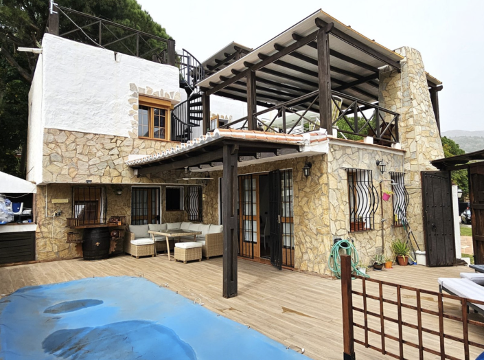 Image No.3-3 Bed Villa / Detached for sale