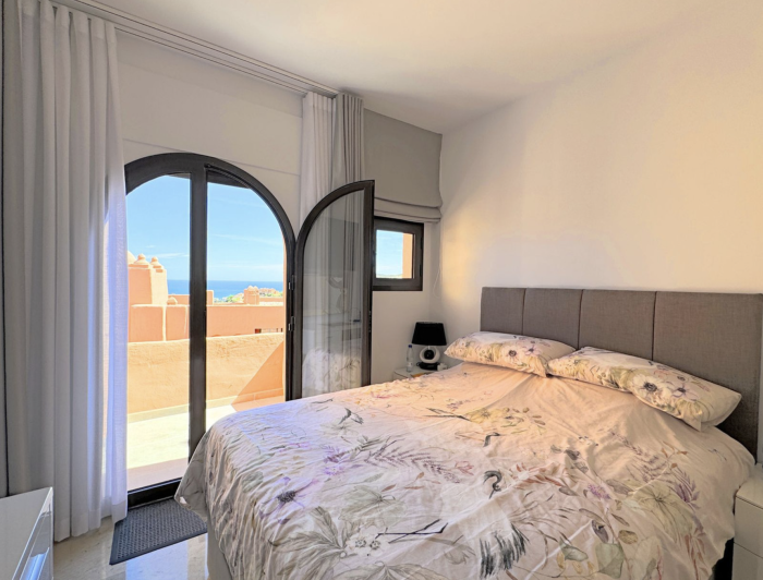 Image No.5-2 Bed Apartment for sale