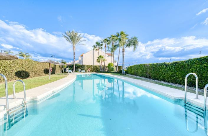 Image No.3-3 Bed Semi-Detached for sale