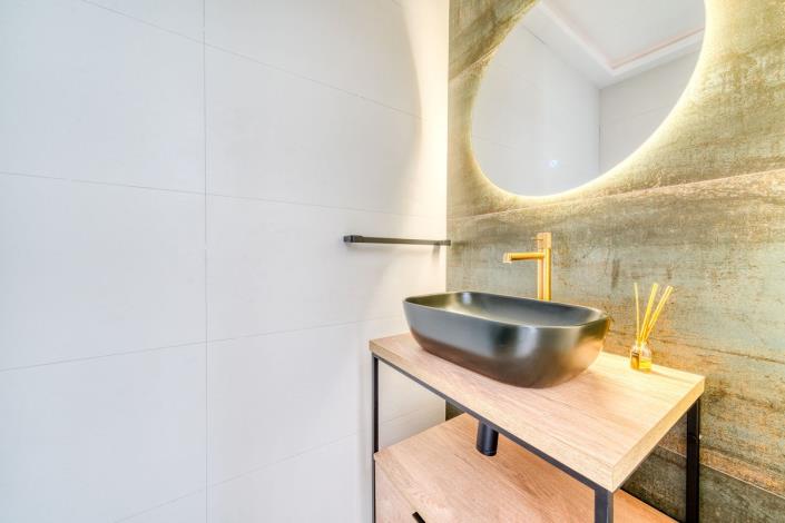 Image No.19-3 Bed Semi-Detached for sale