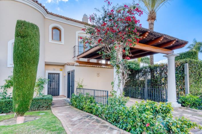 Image No.20-3 Bed Semi-Detached for sale