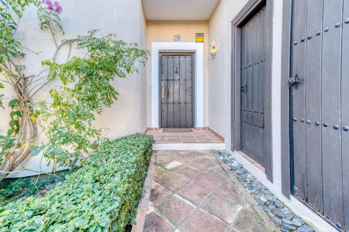 Image No.22-3 Bed Semi-Detached for sale