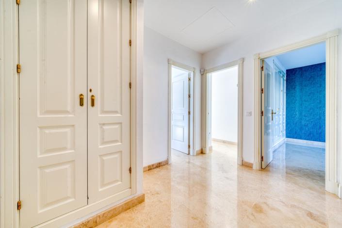 Image No.23-3 Bed Semi-Detached for sale